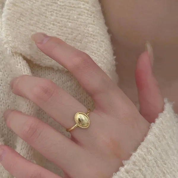 Gold_Oval_Rings_For_Women